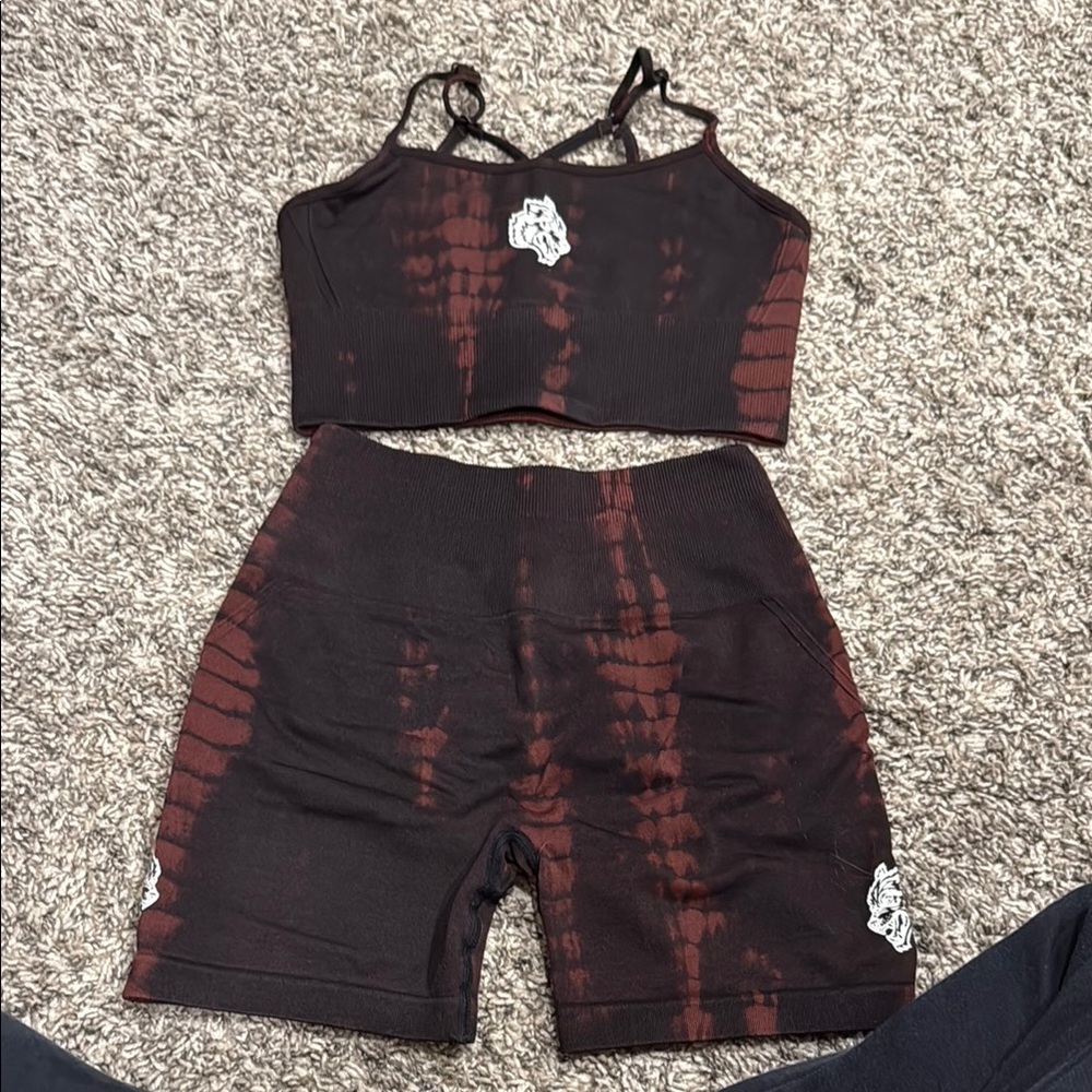 oxblood seprent darc sport sports bra and shorts workout set size S